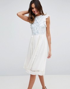 Платье без рукавов с вышивкой ASOS PREMIUM - Белый