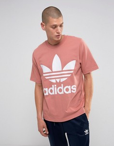 Свободная розовая футболка adidas Originals BQ1994 - Розовый