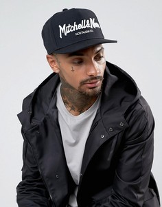 Черная бейсболка с логотипом Mitchell &amp; Ness - Черный