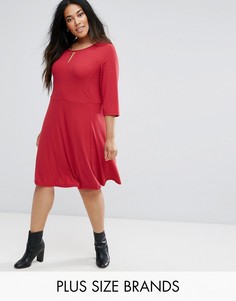 Приталенное платье с рукавами 3/4 Junarose - Красный