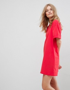 Платье-футболка с отворотами на рукавах ASOS Ultimate - Красный