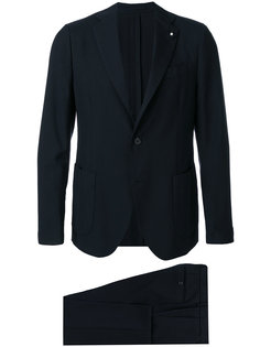 классический строгий костюм Lardini