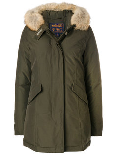 парка с капюшоном  Woolrich