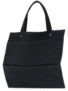 pleated shoulder bag  Homme Plissé Issey Miyake