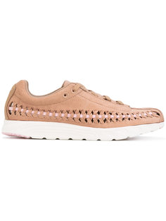 кроссовки Mayfly Nike
