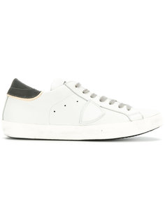 Paris trainers  Philippe Model