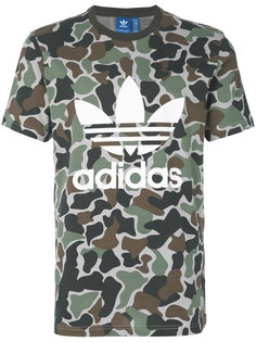футболка Trefoil с камуфляжным принтом Adidas Originals