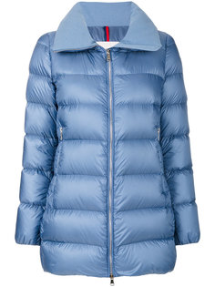 classic puffer jacket Moncler