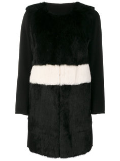 fur detail contrast coat  Luisa Cerano