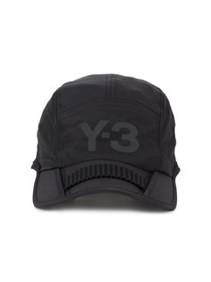 кепка с логотипом Y-3