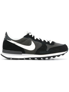 кроссовки Internationalist Nike