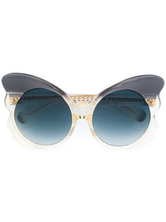 143 C2 butterfly sunglasses Linda Farrow