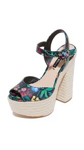 alice + olivia Gwenn Platform Sandals