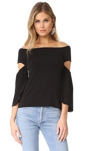 Bailey44 White Bay Top