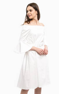 Белое платье с открытыми плечами Silvian Heach