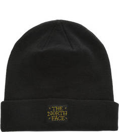 Черная шапка с логотипом бренда The North Face