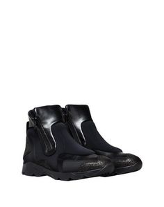 Высокие кеды и кроссовки Maison Margiela
