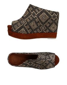 Сандалии Jeffrey Campbell