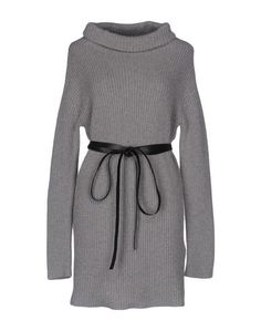 Короткое платье Valentino