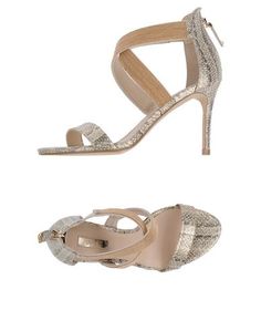 Сандалии Guess