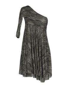 Короткое платье Pierre Balmain