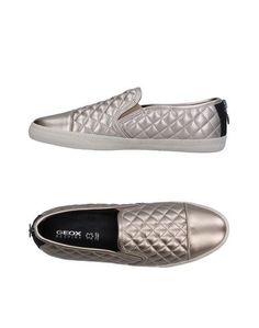 Низкие кеды и кроссовки Geox