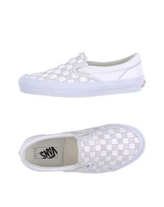 Низкие кеды и кроссовки Vans