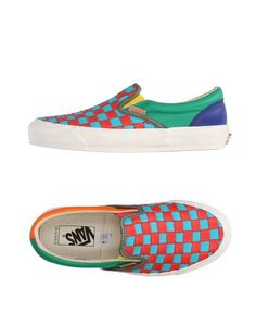 Низкие кеды и кроссовки Vans