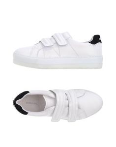 Низкие кеды и кроссовки Diesel
