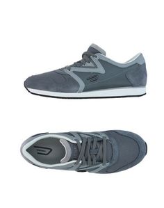 Низкие кеды и кроссовки Diesel