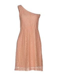 Короткое платье Guess