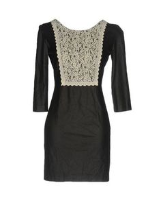 Короткое платье Guess