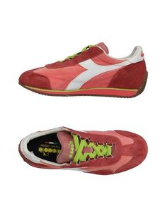 Низкие кеды и кроссовки Diadora