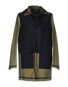Легкое пальто Valentino