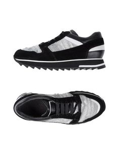 Низкие кеды и кроссовки Santoni