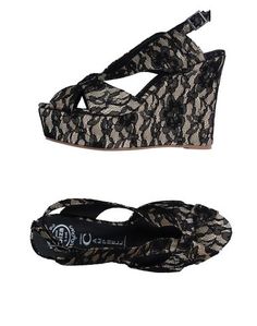 Сандалии Jeffrey Campbell