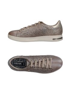 Низкие кеды и кроссовки Geox