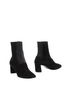 Полусапоги и высокие ботинки Casadei