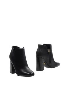 Полусапоги и высокие ботинки Guess