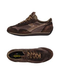 Низкие кеды и кроссовки Diadora
