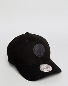Кепка Mitchell &amp; Ness 110 Flexfit эксклюзивно для ASOS - Черный