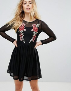 Сетчатое платье с вышитыми розами Glamorous - Черный
