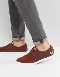Низкие замшевые кроссовки с перфорацией и кожаными накладками Fred Perry Byron - Красный