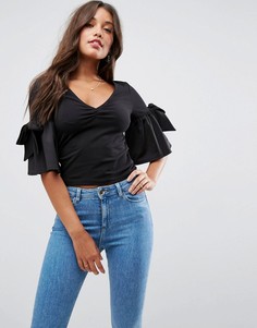 Топ с V-образным вырезом, рукавами три четверти и бантами ASOS - Черный