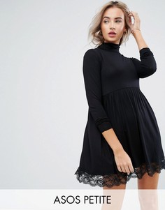 Короткое приталенное платье с воротником поло и кружевной отделкой ASOS PETITE - Черный