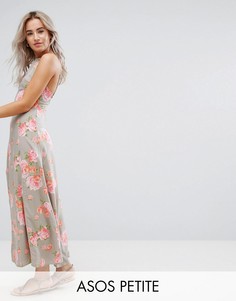 Платье макси с открытой спиной и цветочным принтом ASOS PETITE - Мульти