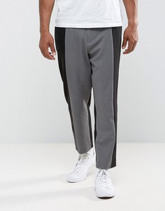 Суженные книзу строгие брюки в стиле колор блок ASOS - Серый