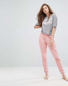 Пижама из топа с надписью Sundays и джоггеров New Look - Розовый