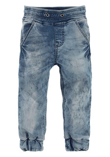 Джинсы Arizona