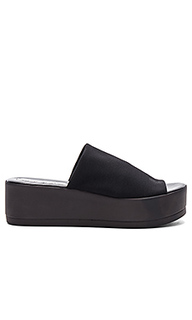 Сандалии на платформе slinky - Steve Madden